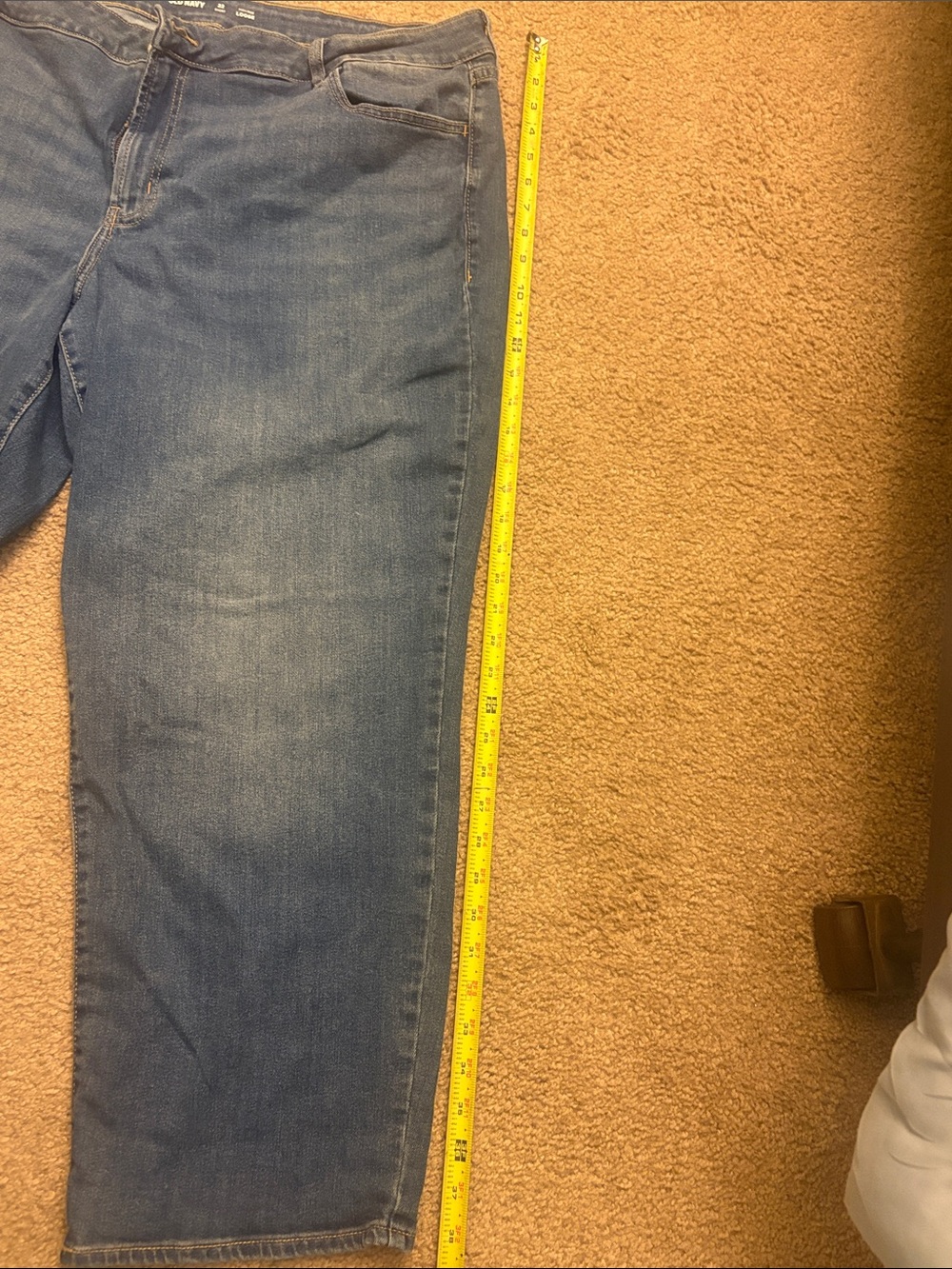Old Navy Women’s high rise loose blue jeans - Picture 4 of 6